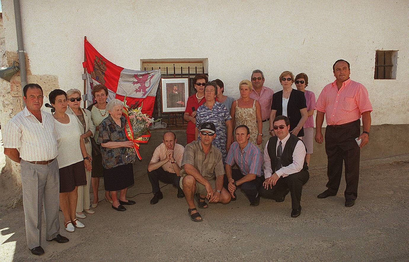 02.09.01 Descendientes directos de Juan Martín Díaz 'El Empecinado' celebraron hoy en Castrillo de Duero el 226 aniversario del nacimiento de este personaje histórico vallisoletano.