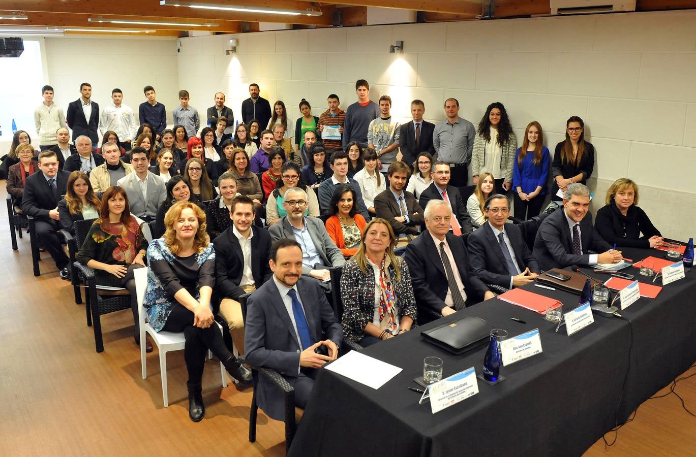 Los finalistas del programa STARTinnova presentan sus proyectos en la gala final (1/2)