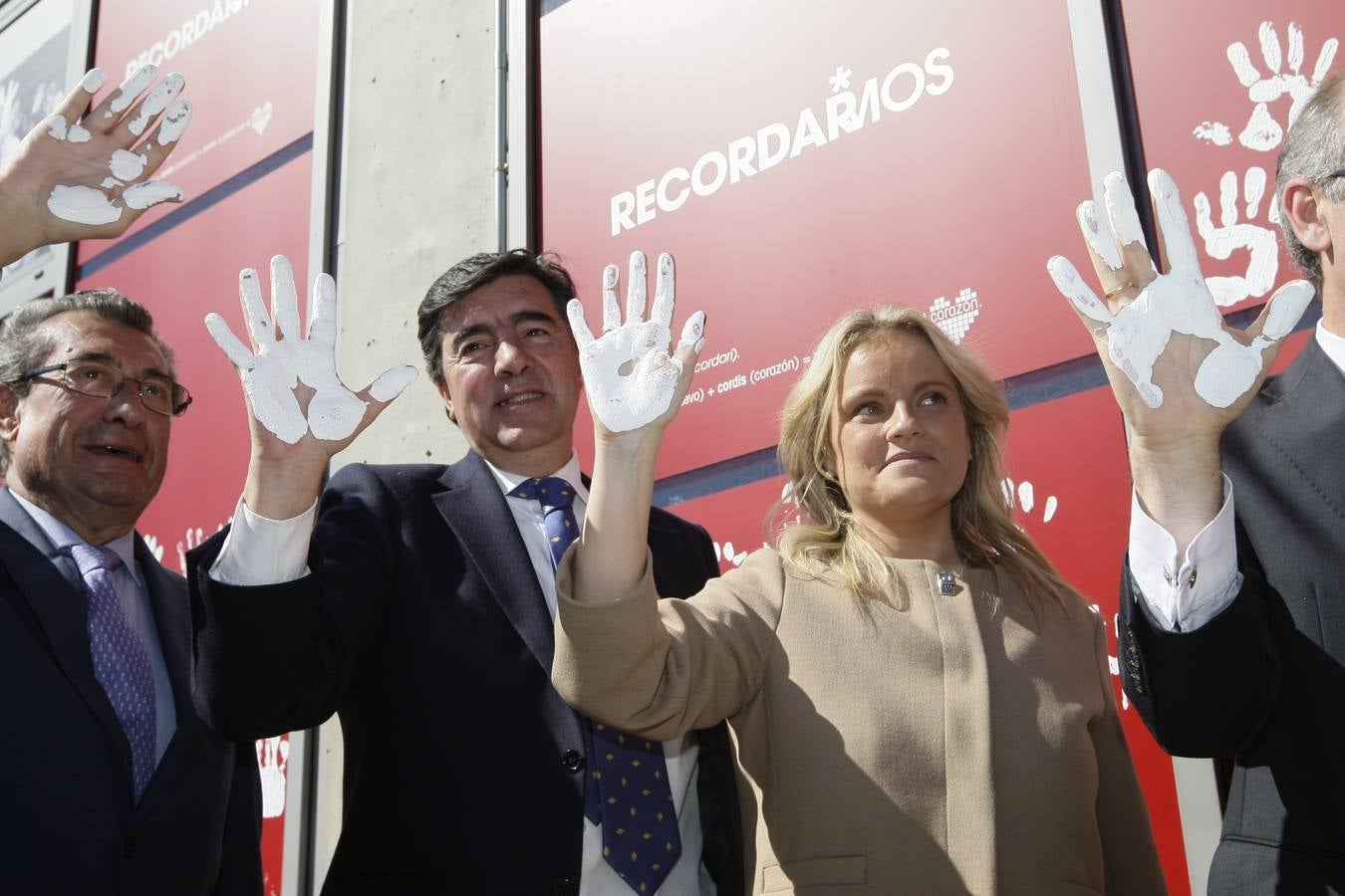 Inauguración del mural homenaje a las víctimas del terrorismo en Salamanca