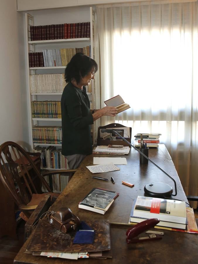 El despacho de Miguel Delibes, intacto cinco años después de su muerte