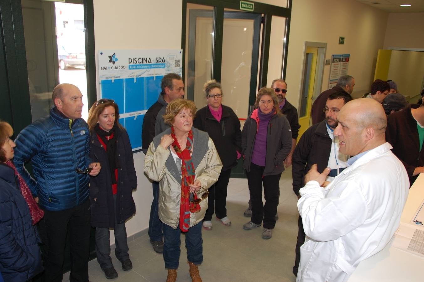 Inauguración de la piscina climatizada de Guardo (Palencia)