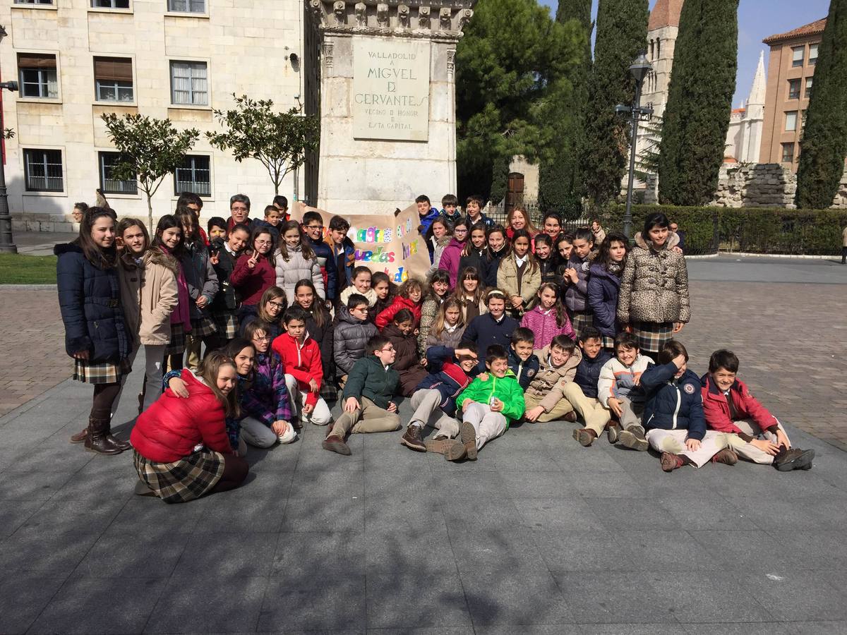 Alumnos del colegio de las Teresianas de Valladolid recuerdan a Santa Teresa de Jesús