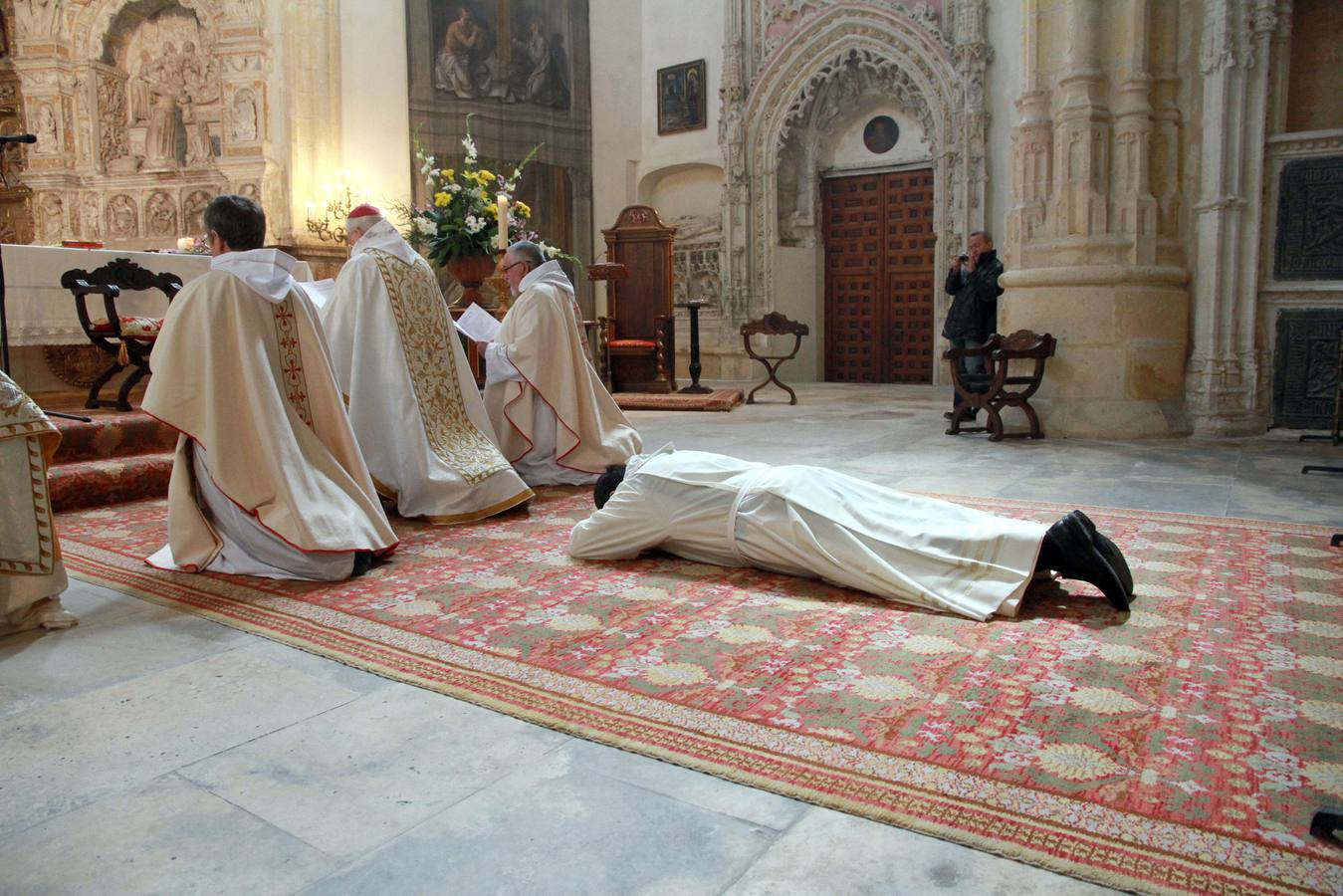 Ordenación de un nuevo diácono en el Monasterio de Santa María del Parral de Segovia (2/2)