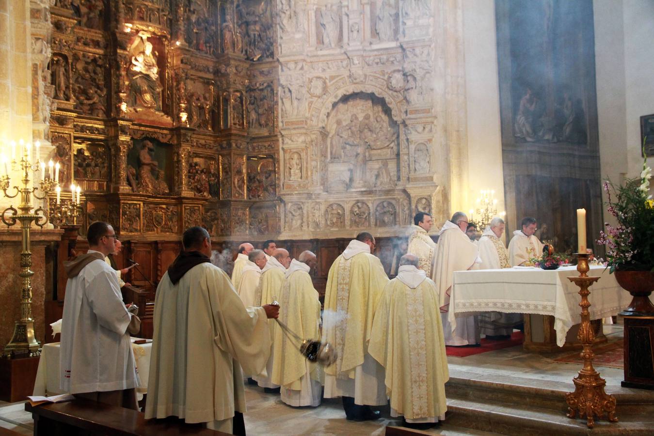 Ordenación de un nuevo diácono en el Monasterio de Santa María del Parral de Segovia (2/2)