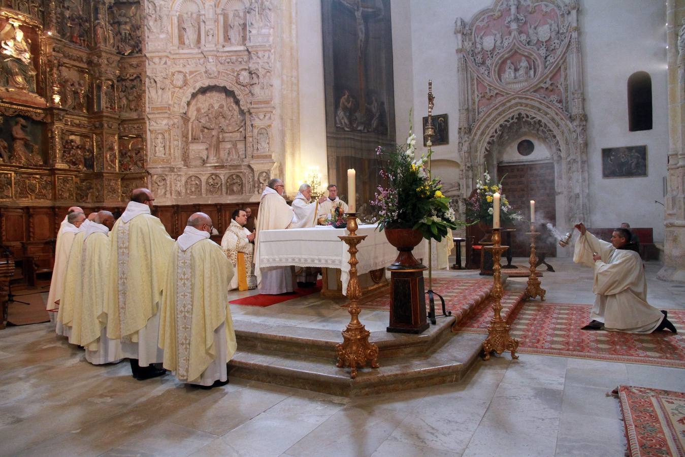 Ordenación de un nuevo diácono en el Monasterio de Santa María del Parral de Segovia (2/2)