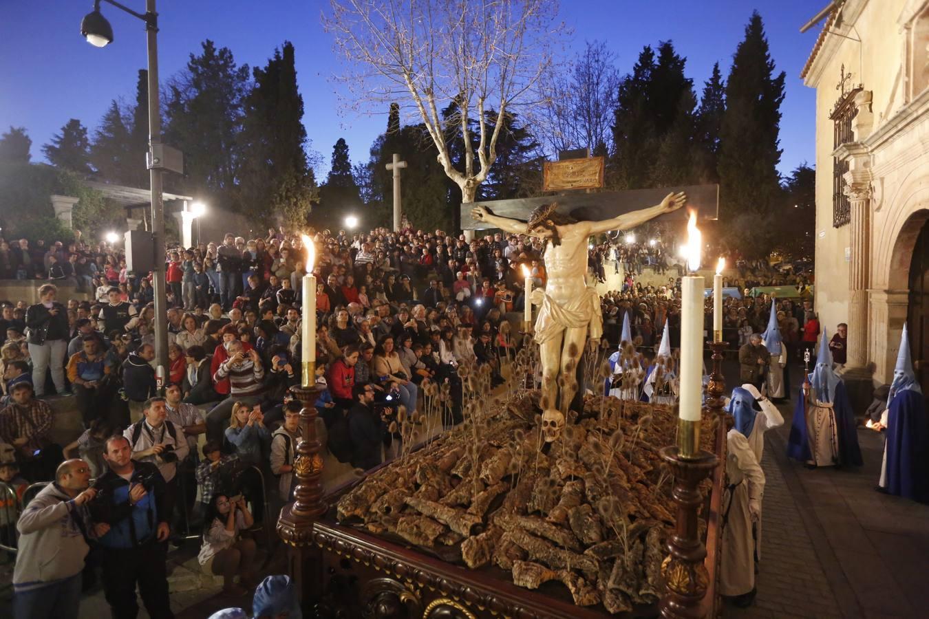 Procesión del Cristo de los Doctrinos y la Virgen de la Amargura en Salamanca