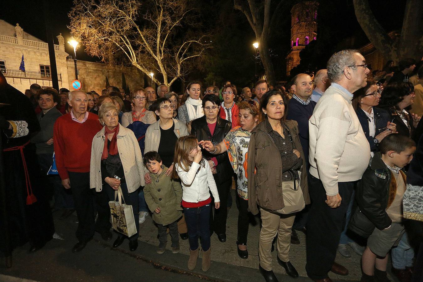 Si estuviste en la Procesión del Encuentro, búscate en las fotos (1/2)