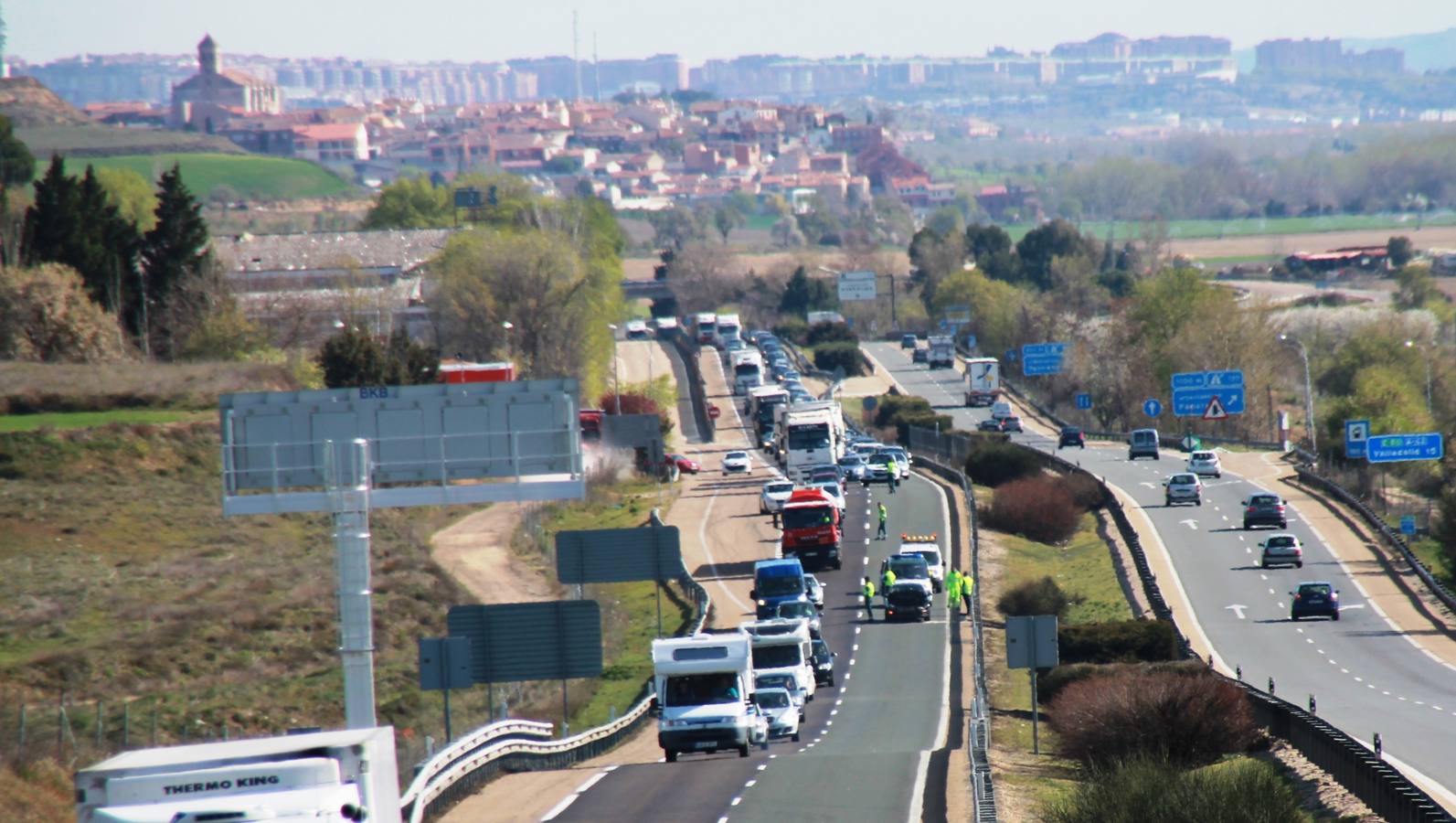 Un accidente en la A-62 a la altura de Geria (Valladolid) provoca retenciones