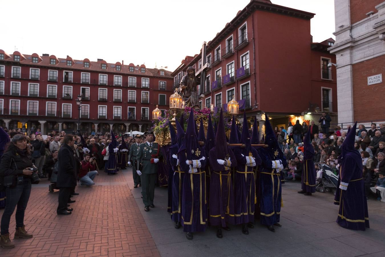 Vía Crucis Procesional en Valladolid