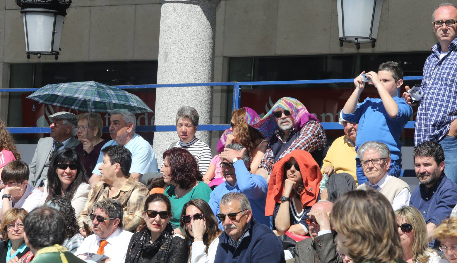 Encuentro entre el Cristo Resucitado y la Vírgen de la Alegria en Valladolid