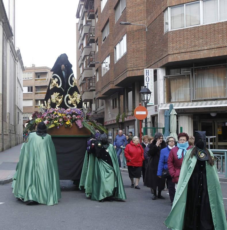 Procesión del Rompimiento del Velo en Palencia