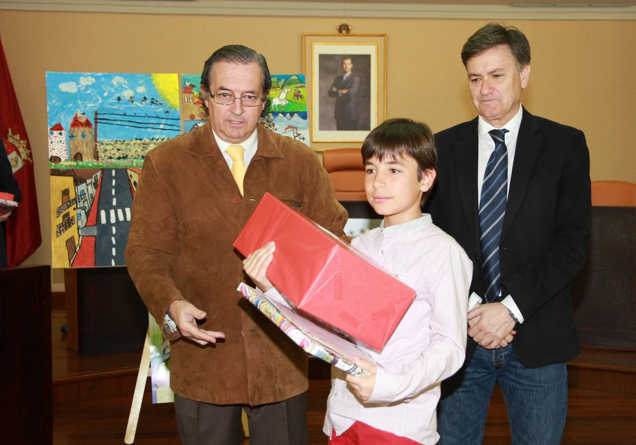 Entrega de los premios del concurso de dibujo y narrativa de la Diputación de Segovia