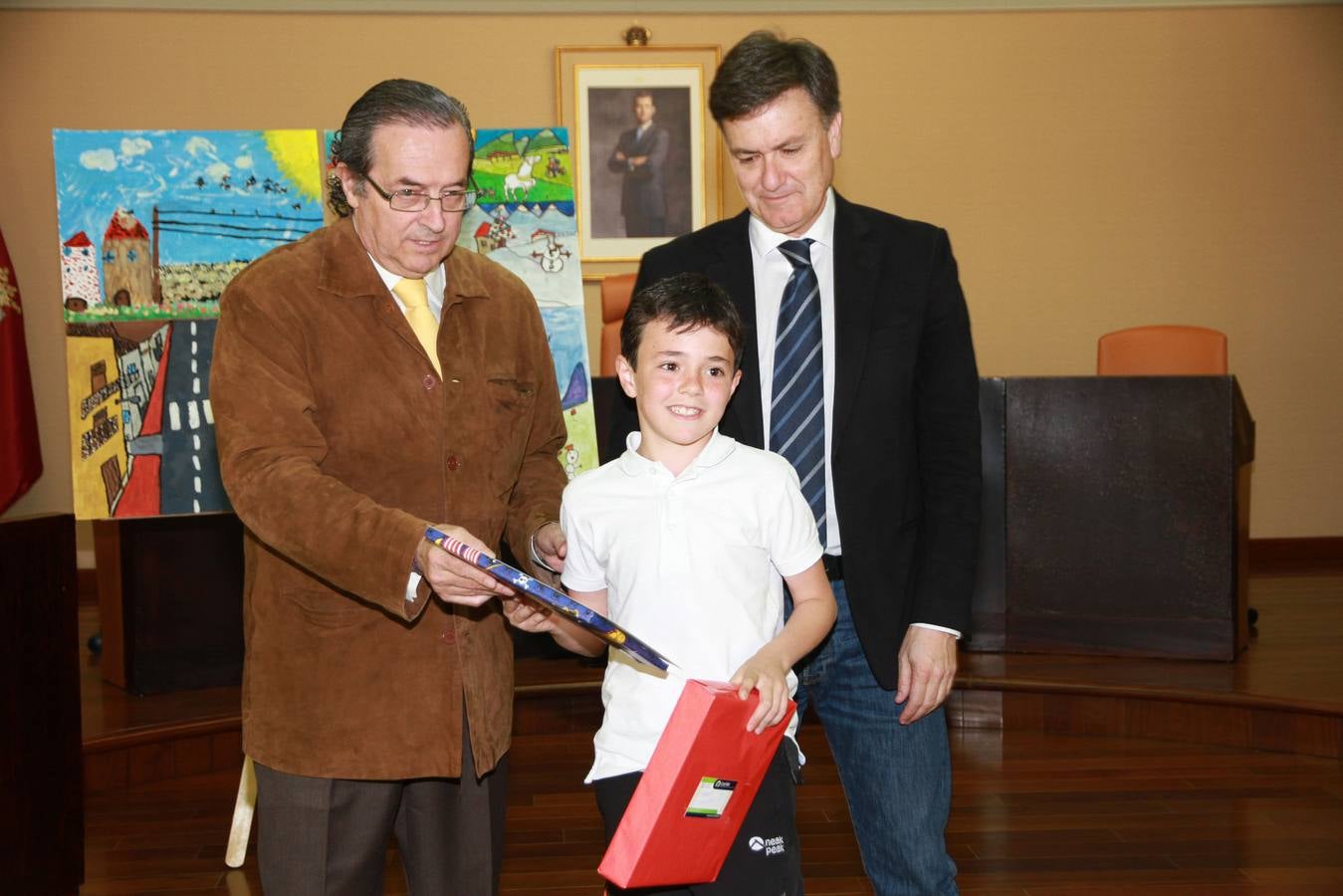 Entrega de los premios del concurso de dibujo y narrativa de la Diputación de Segovia