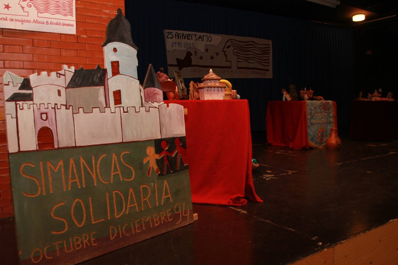 Exposición por el 25 aniversario de la Asociación de Mujeres Alicia B. Gould en Simancas (Valladolid)