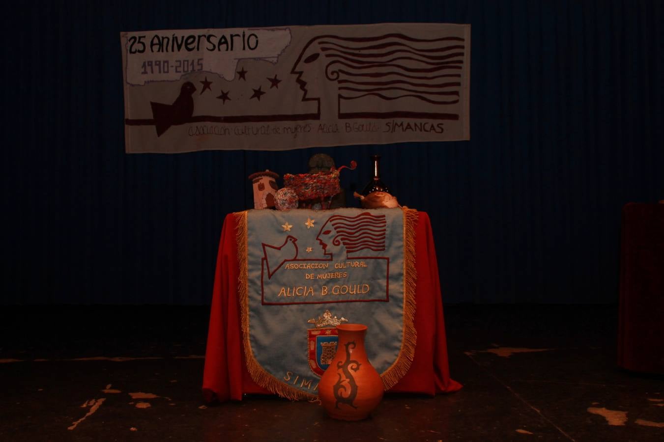 Exposición por el 25 aniversario de la Asociación de Mujeres Alicia B. Gould en Simancas (Valladolid)