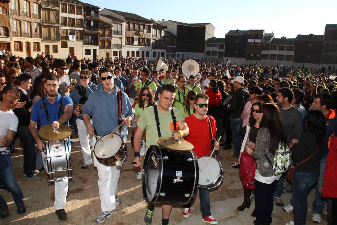 Peñafiel baila al ritmo de las charangas