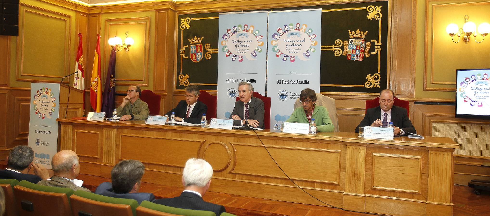 Segunda jornada del ciclo &#039;Diálogo Social y salarios frente a la salida de la crisis&#039; celebrada en Palencia