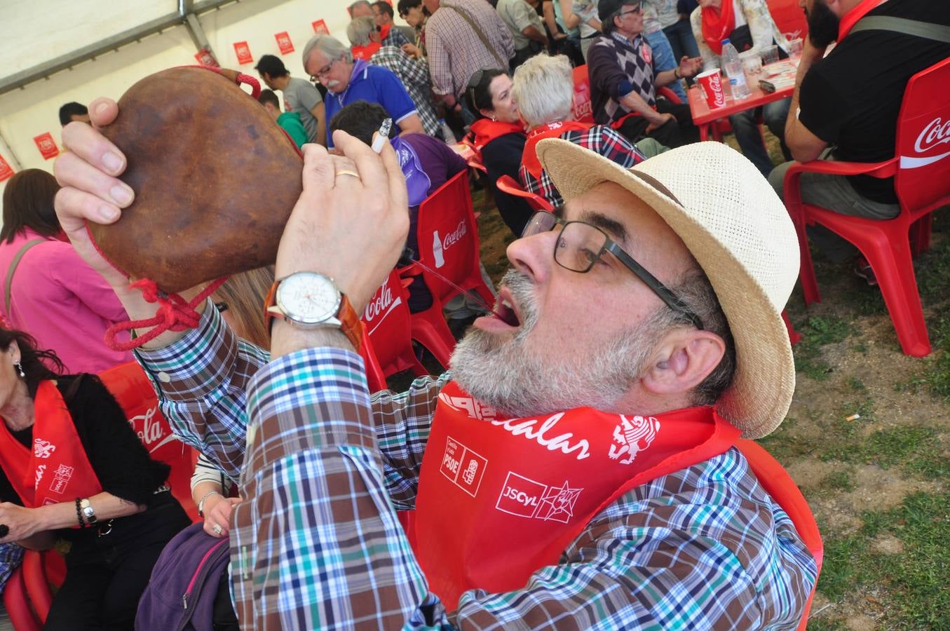 Gran ambiente en Villalar en la celebración del Día de la Comunidad (2/3)