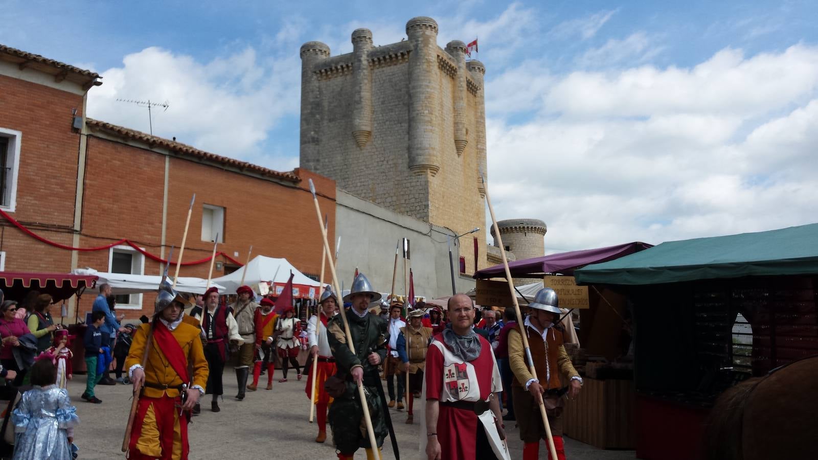 Mercado Comunero de Torrelobatón (Valladolid)
