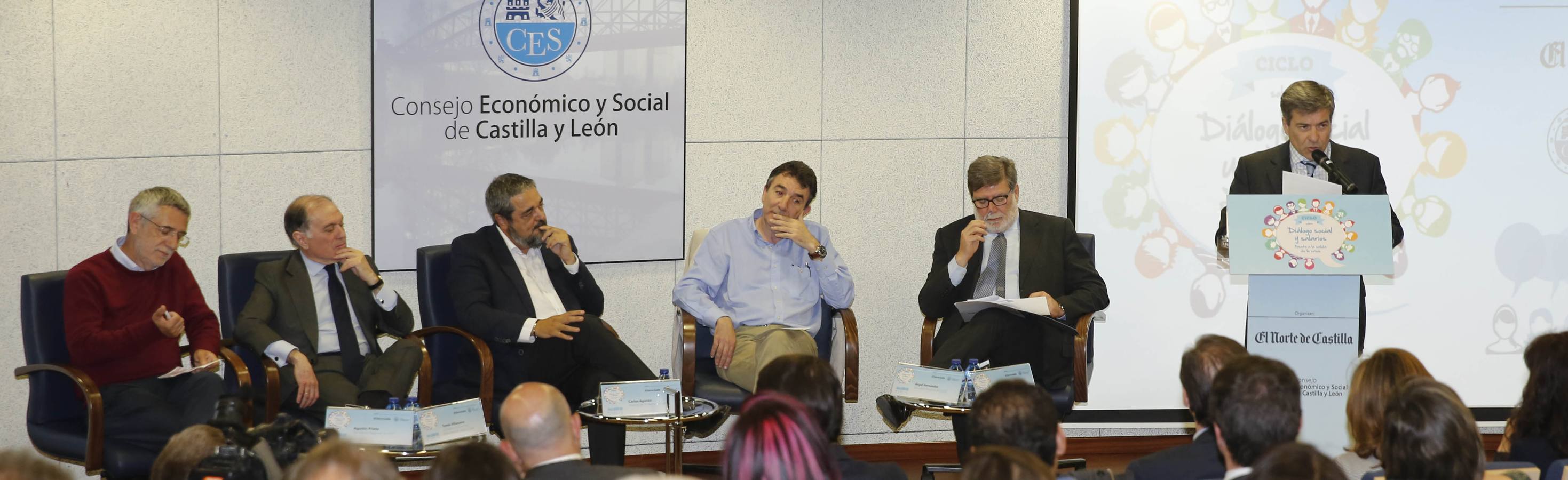 Cuarta y última sesión del ciclo &#039;Diálogo Social y salarios en la salida de la crisis&#039; celebrada en Valladolid