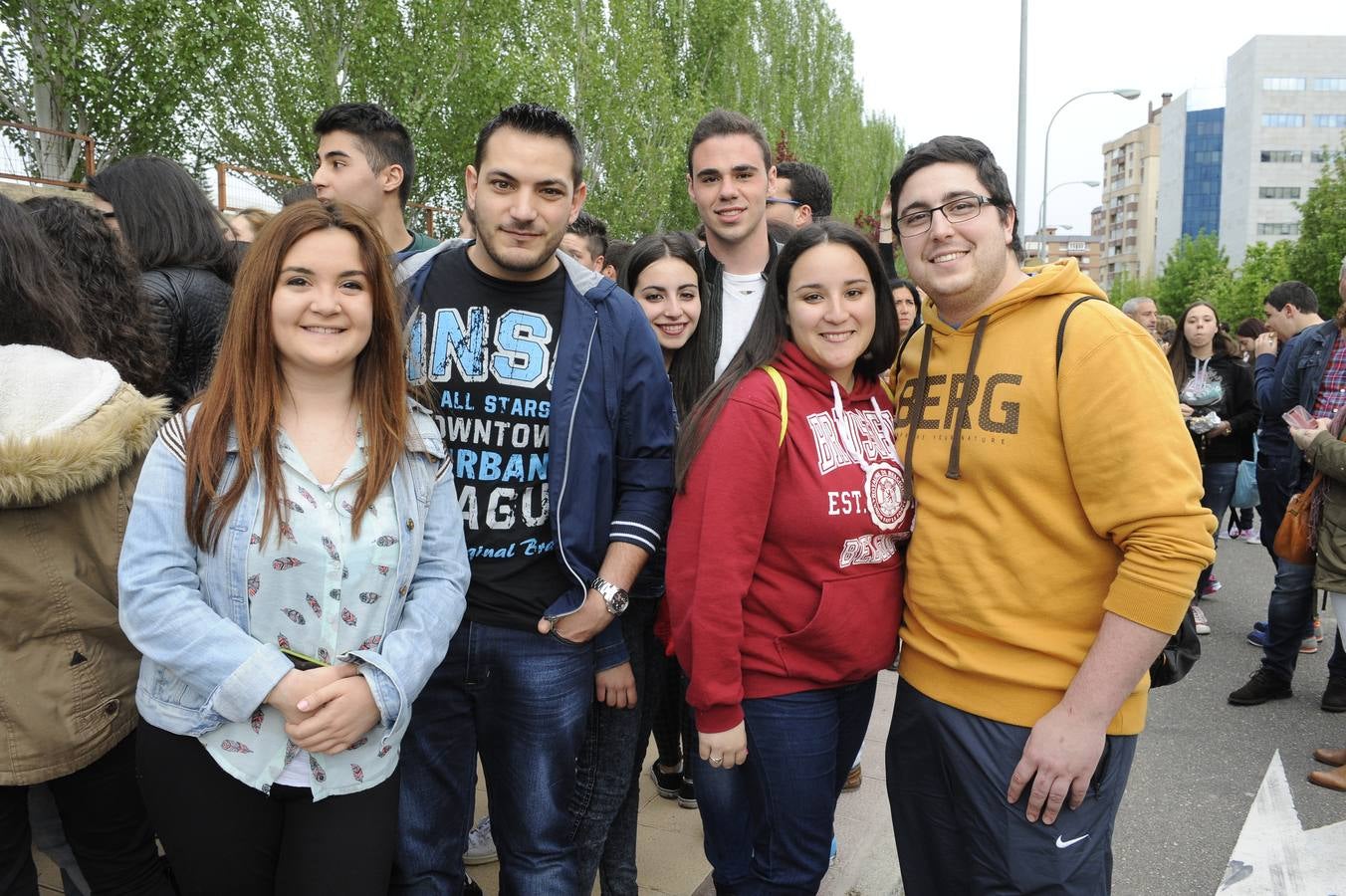 Público asistente al concierto de Melendi en el Auditorio de la Feria de Valladolid (Parte 2)