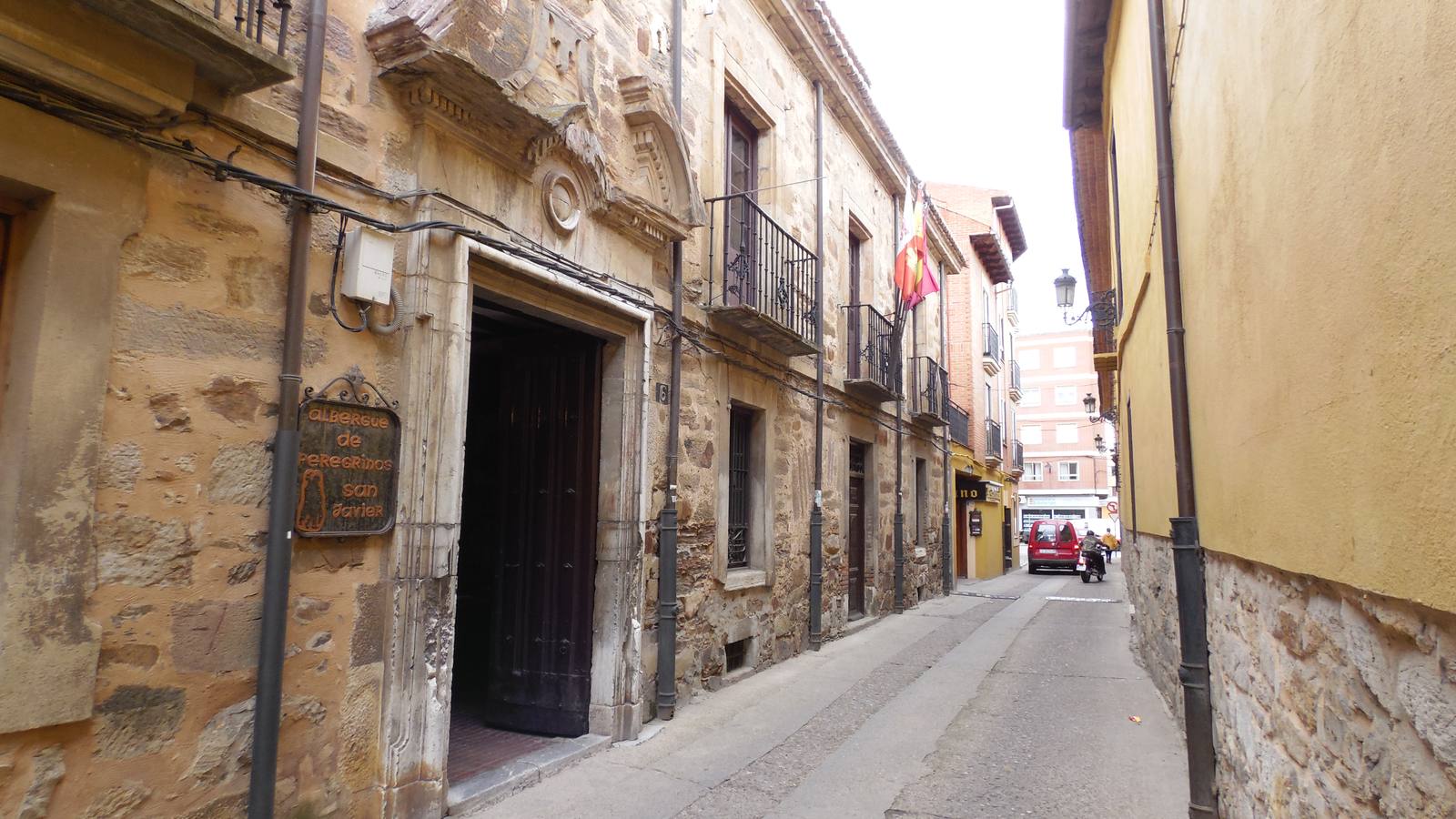 El camino de la peregrina desaparecida entre Astorga y El Ganso