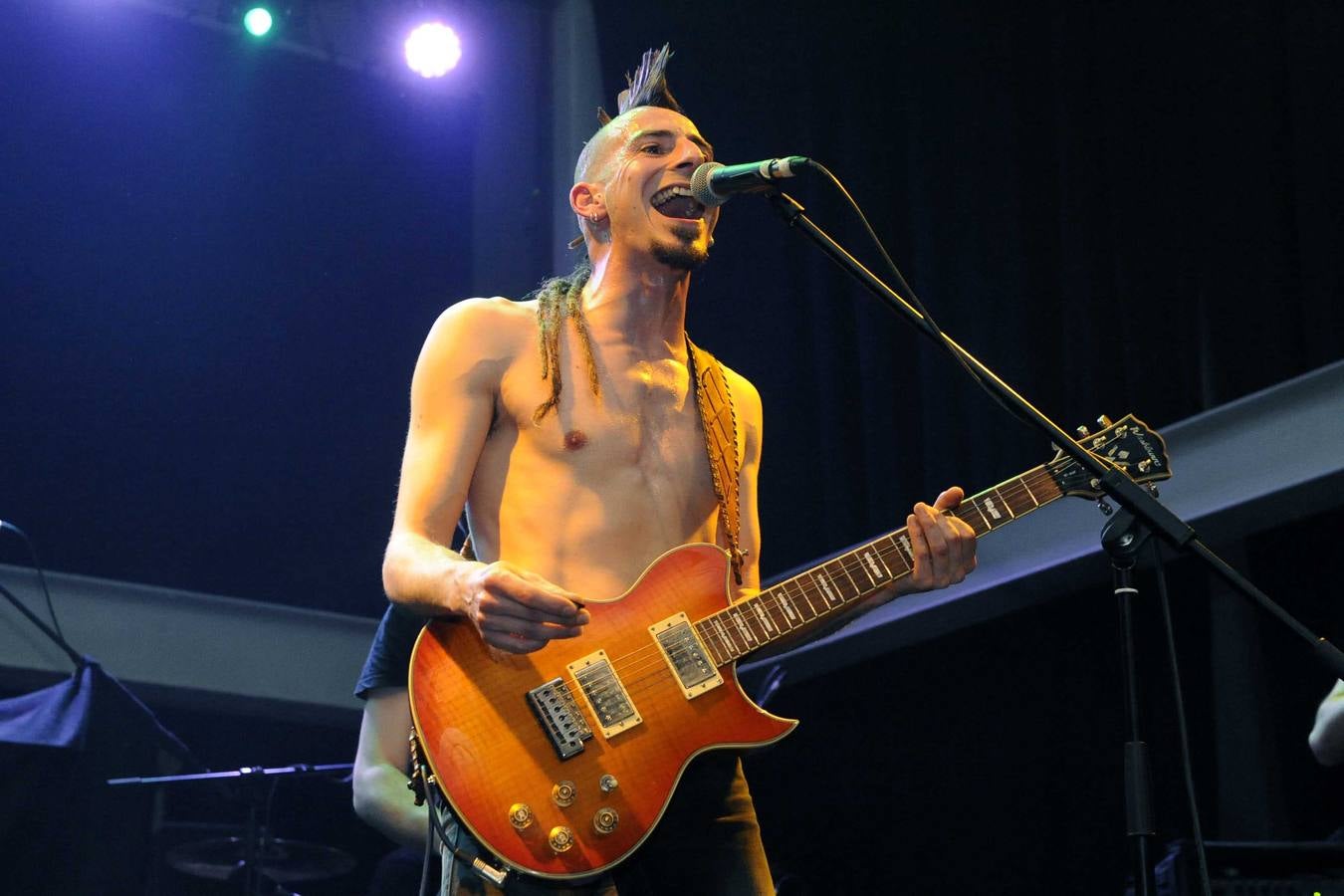 Concierto de 6eiSKAfes en el LAVA