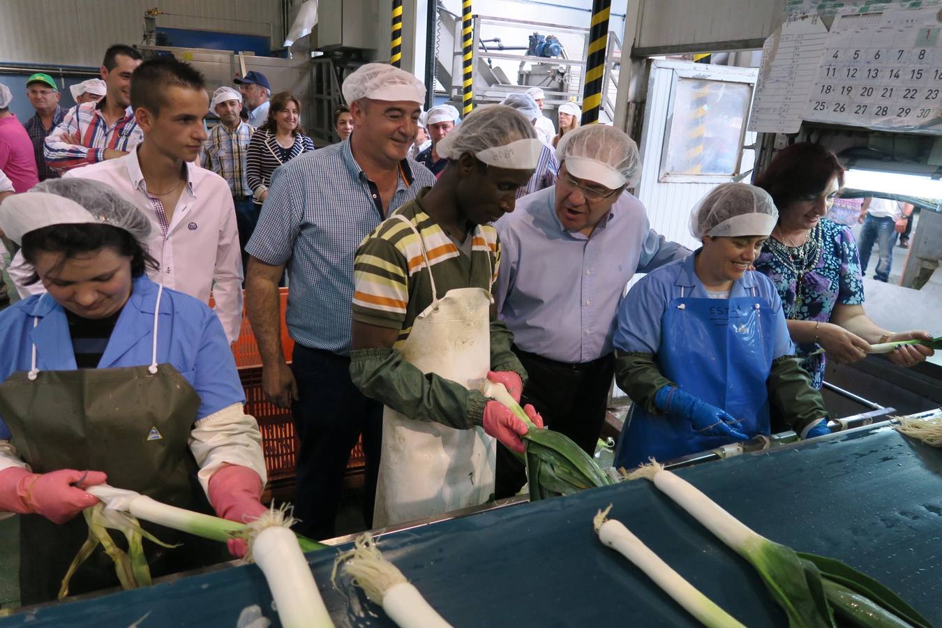 El candidato del PP a la Presidencia de la Junta de Castilla y León visita la provincia de Segovia