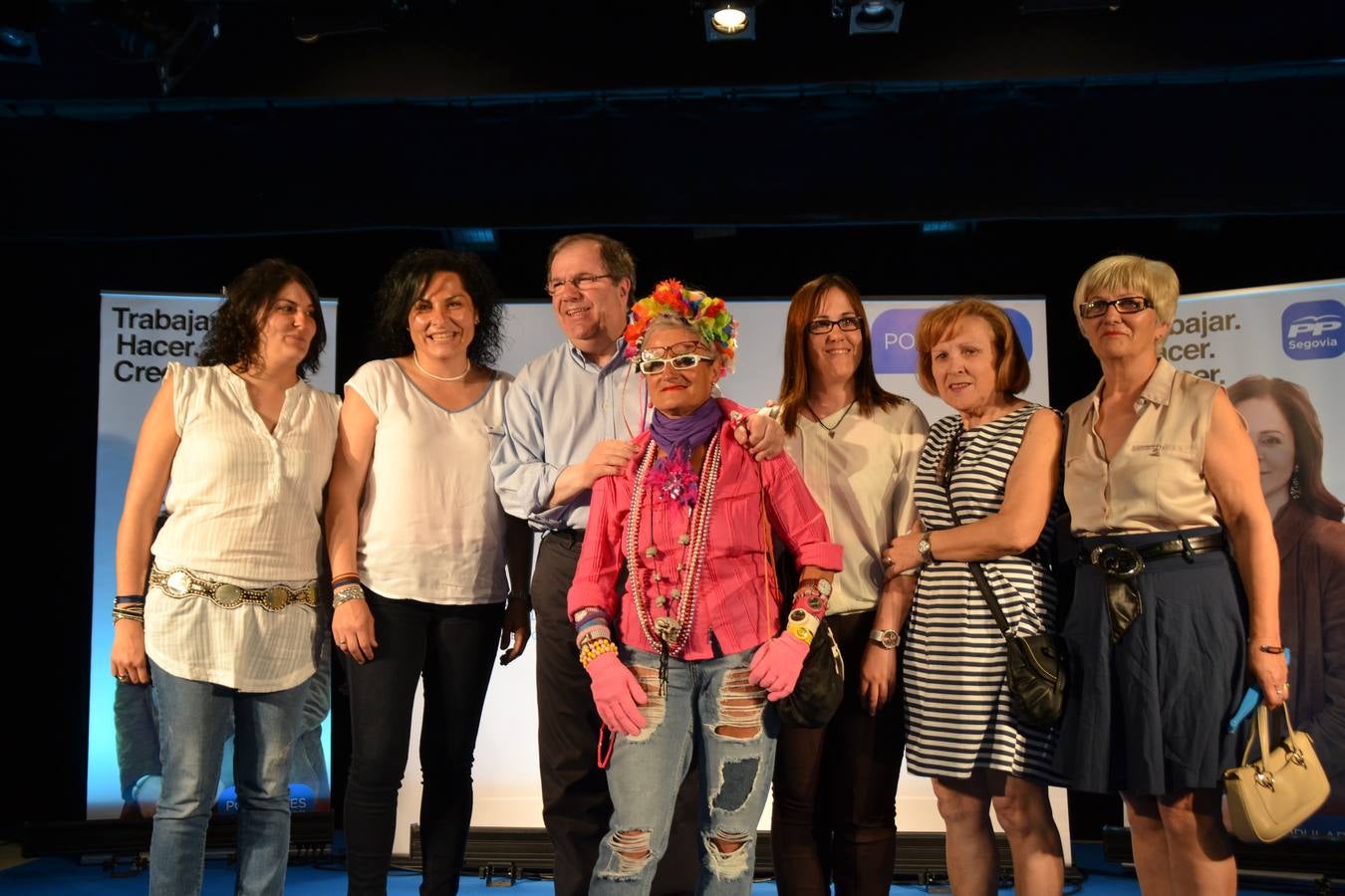 El candidato del PP a la Presidencia de la Junta de Castilla y León visita la provincia de Segovia