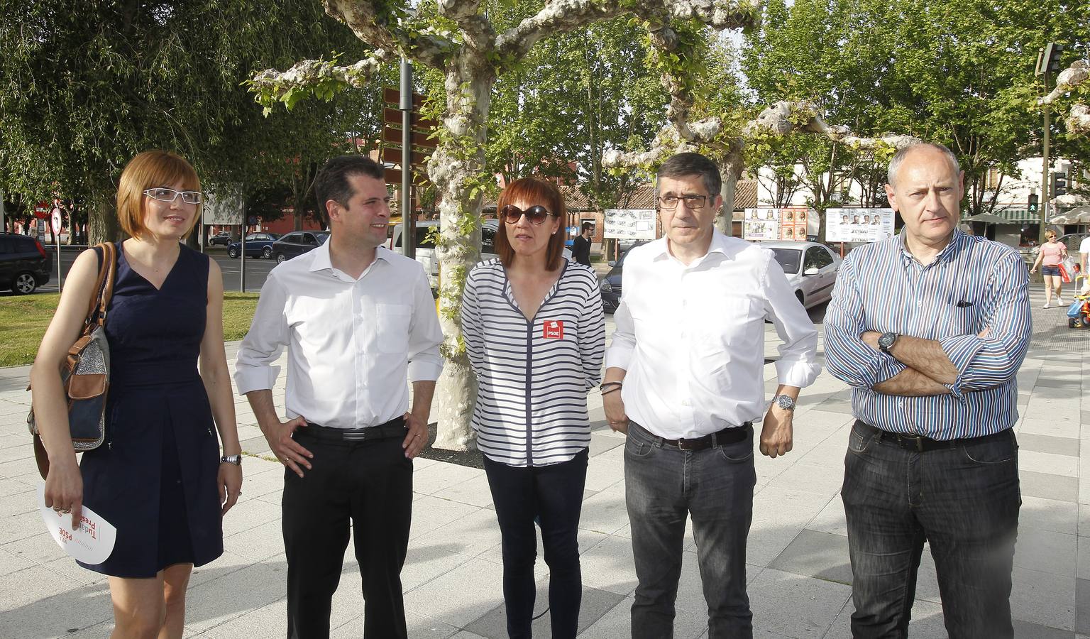 Luis Tudanca visita Venta de Baños (Palencia) para apoyar la candidatura de Rosa Juanes a la alcaldía