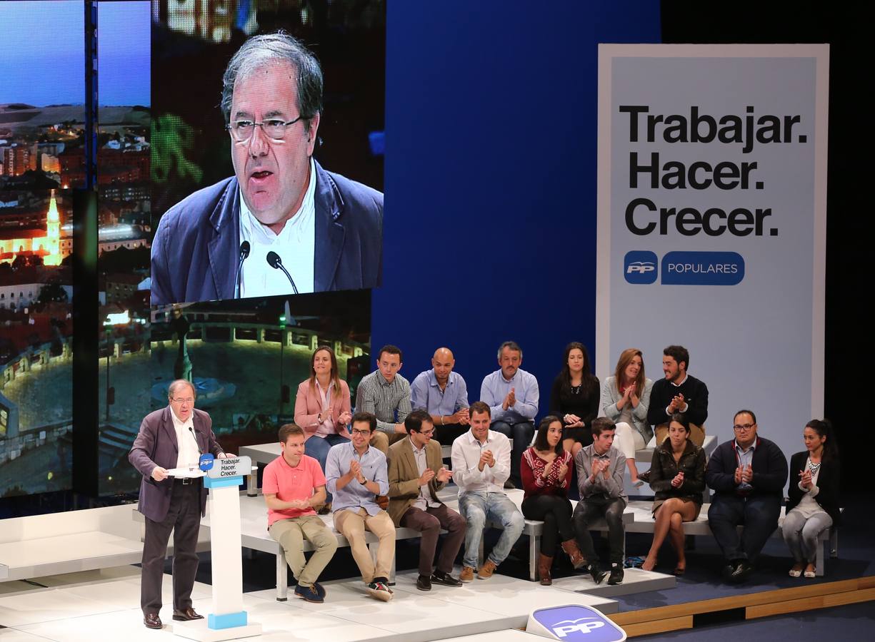 Rajoy acompaña a Herrera en un acto en Burgos