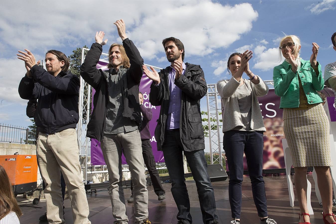 El secretario general de Podemos, Pablo Iglesias, participa en un acto electoral de Podemos en Zamora junto a Pablo Fernandez, Irene Montero y María José Rodríguez Tobal.