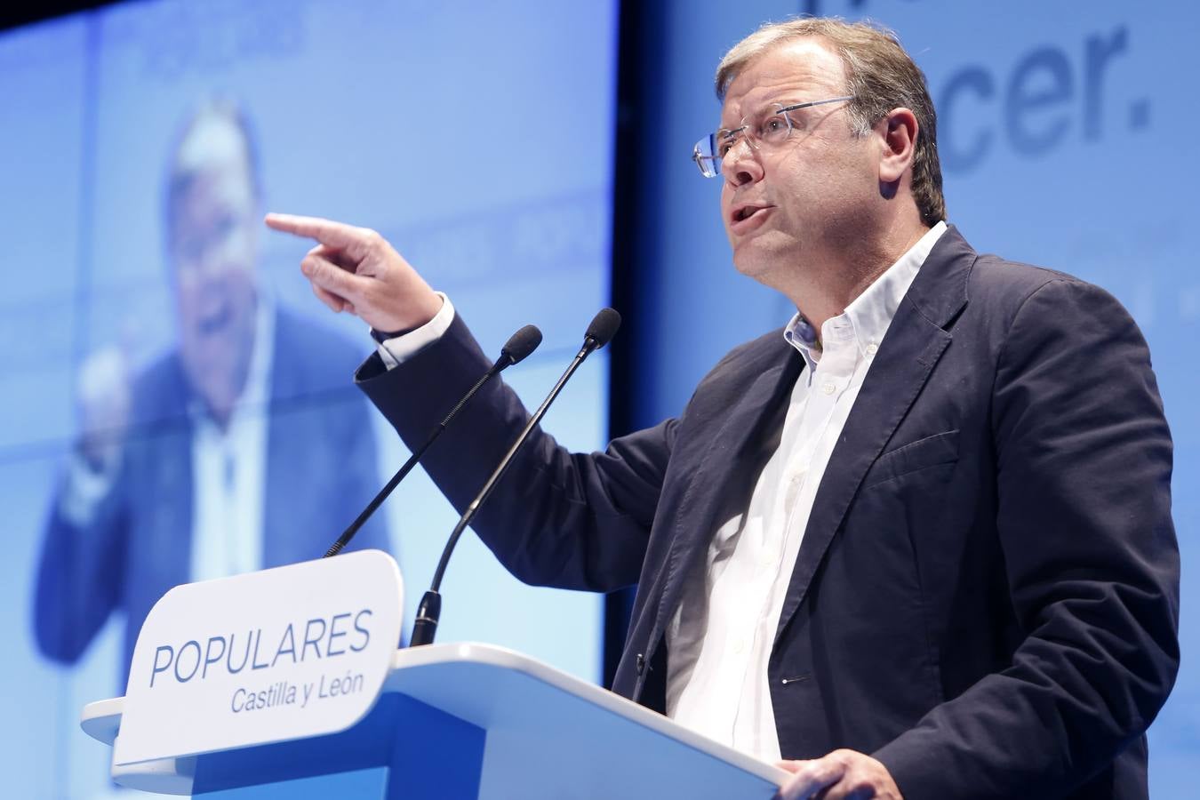 Varios mineros irrumpen en el mitin del Partido Popular en el Auditorio Ciudad de León