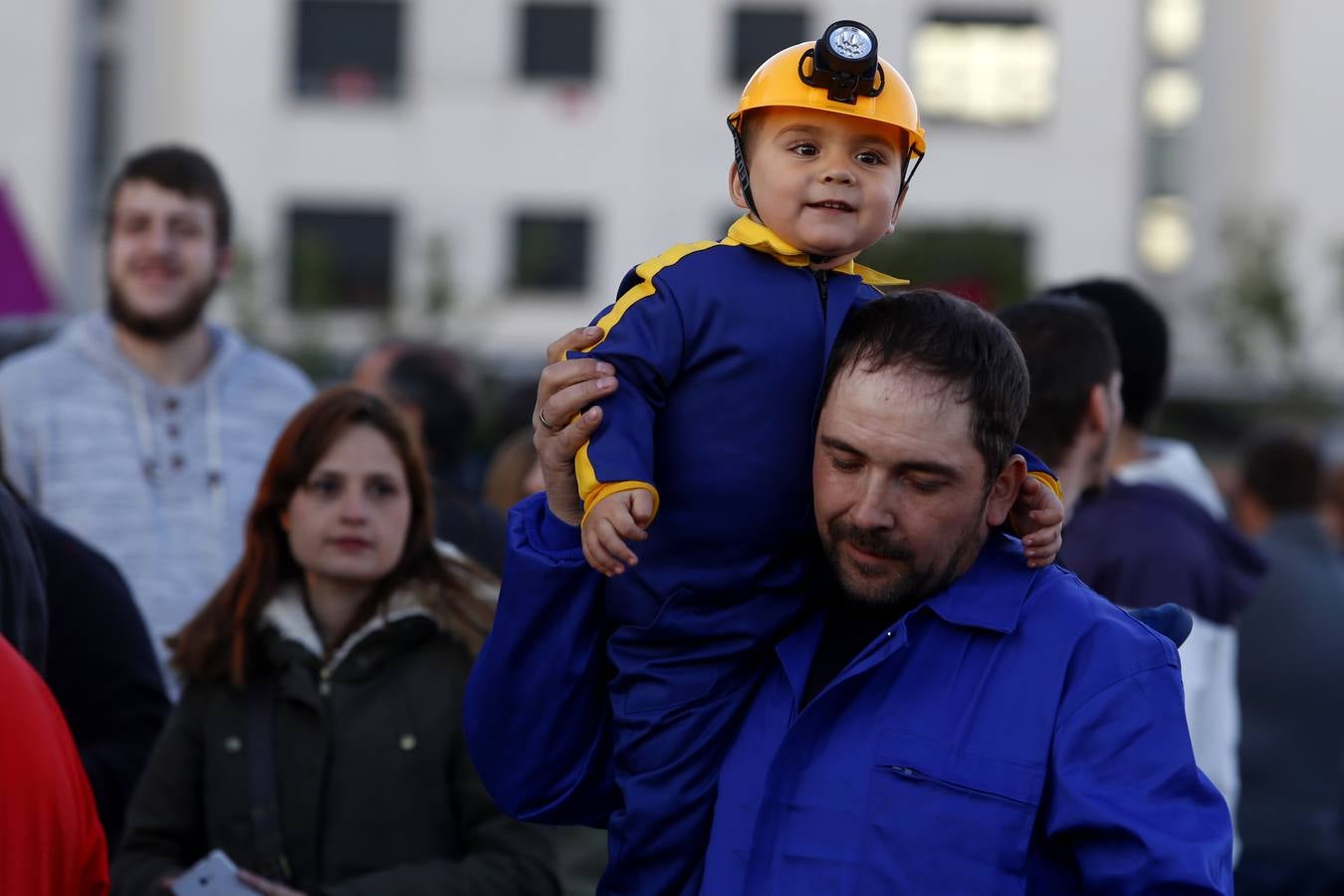 Marcha nocturna de mineros en León para reclamar una solución a la crisis del sector