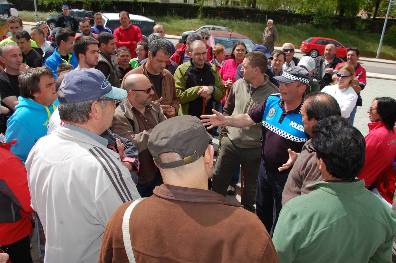 Vecinos de Guardo (Palencia) participan en la búsqueda del vecino desaparecido