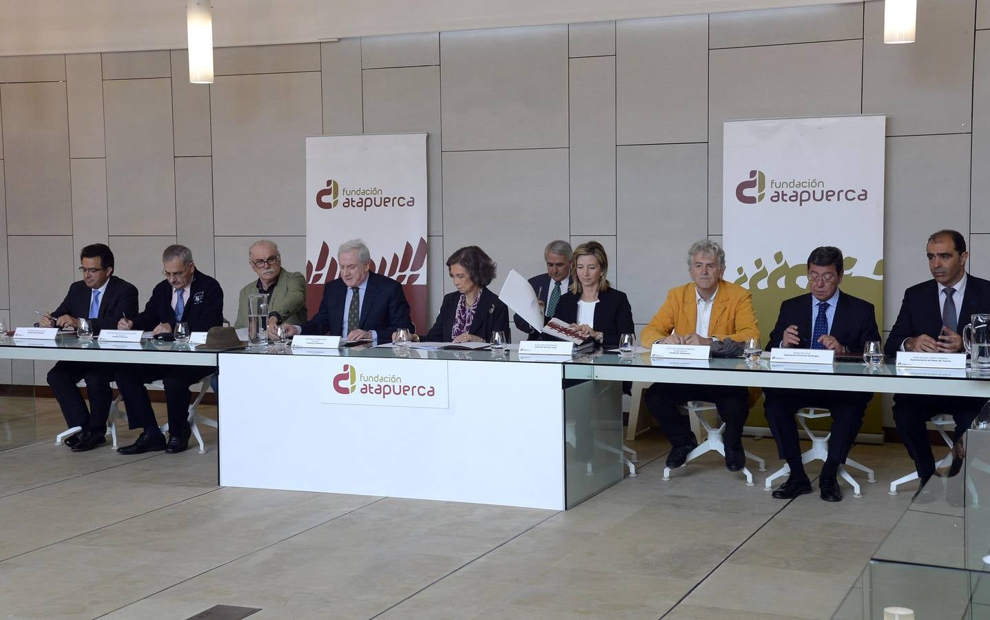 La reina Sofía visita el Parque Arqueológico de Atapuerca