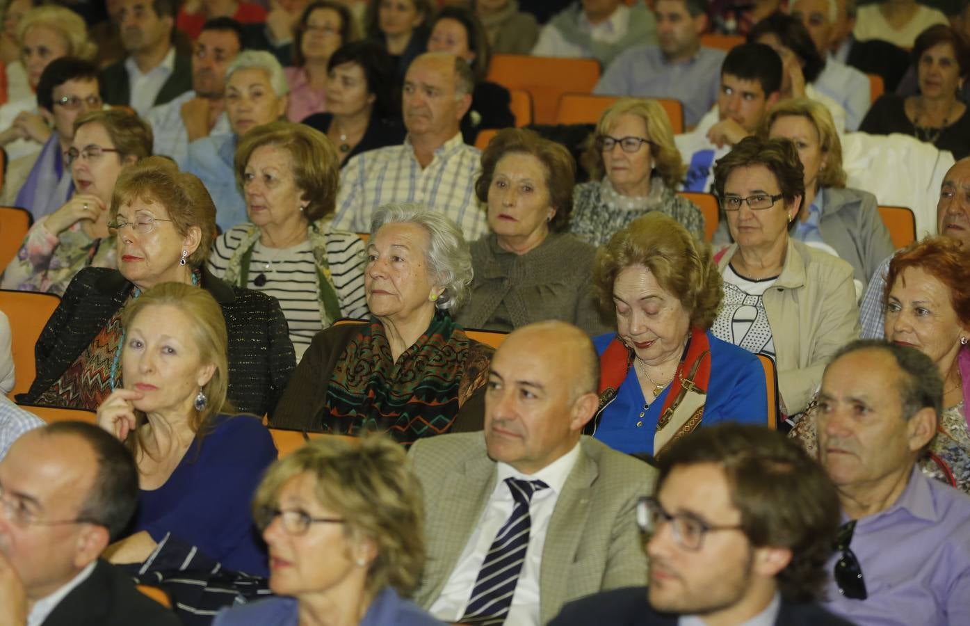 La dietista Marta Cendón en las Aulas de la Salud de El Norte de Castilla