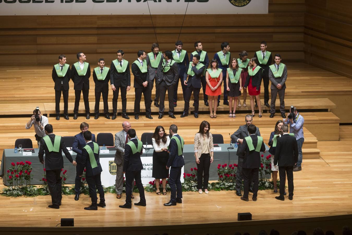 Graduacion de los alumnos de las promociones 2014 y 2015 de la Universidad Europea Miguel de Cervantes (UEMC).