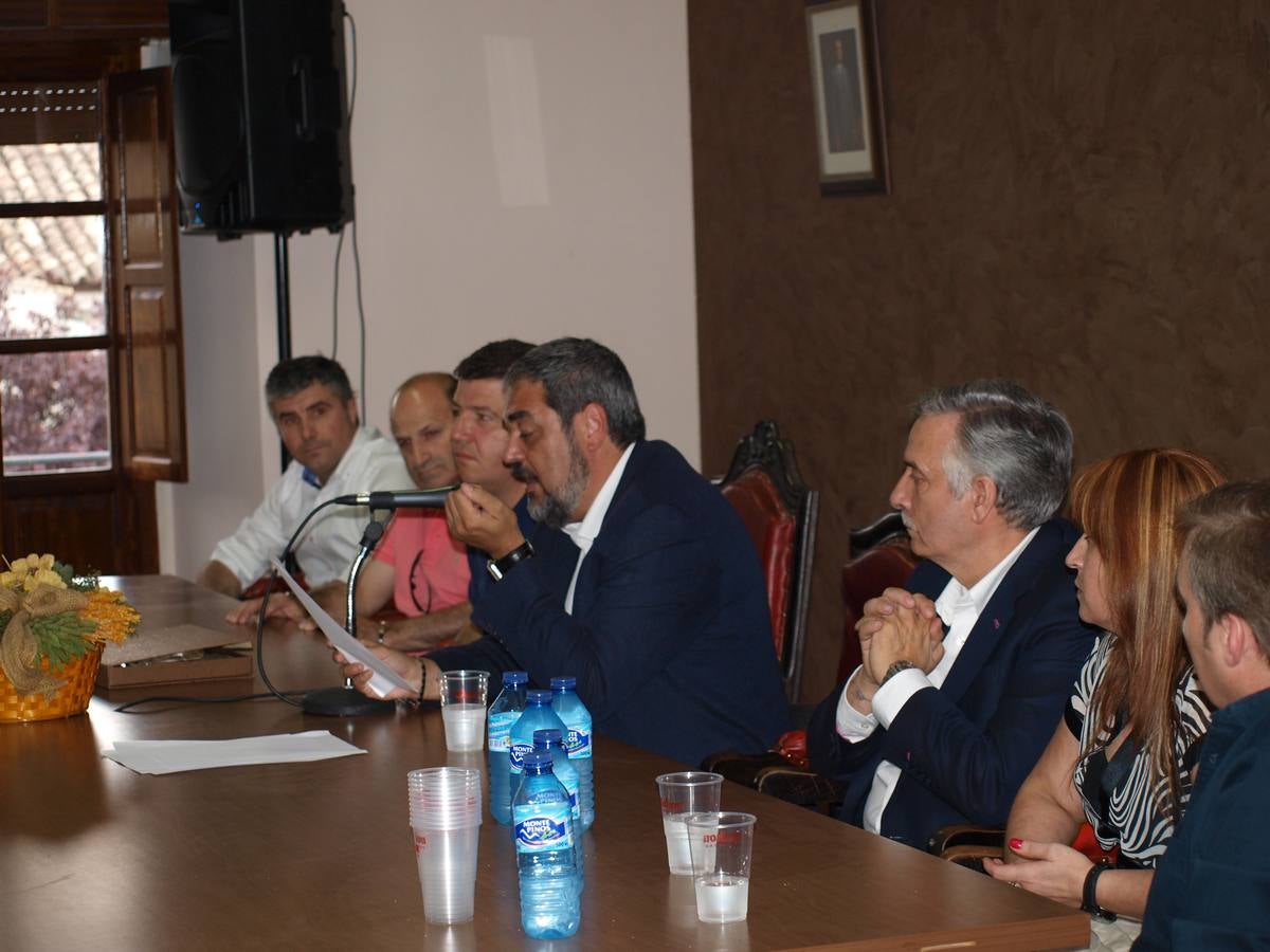 Carlos Aganzo, pregonero de las fiestas de Villalba de los Alcores (Valladolid)