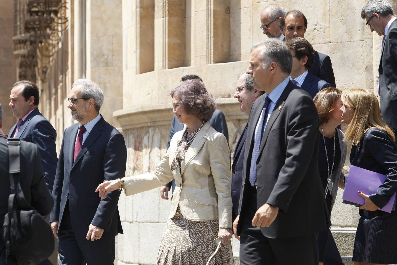 La reina Doña Sofía inaugura en Salamanca el III Simposio Internacional de Alzheimer (1/2)