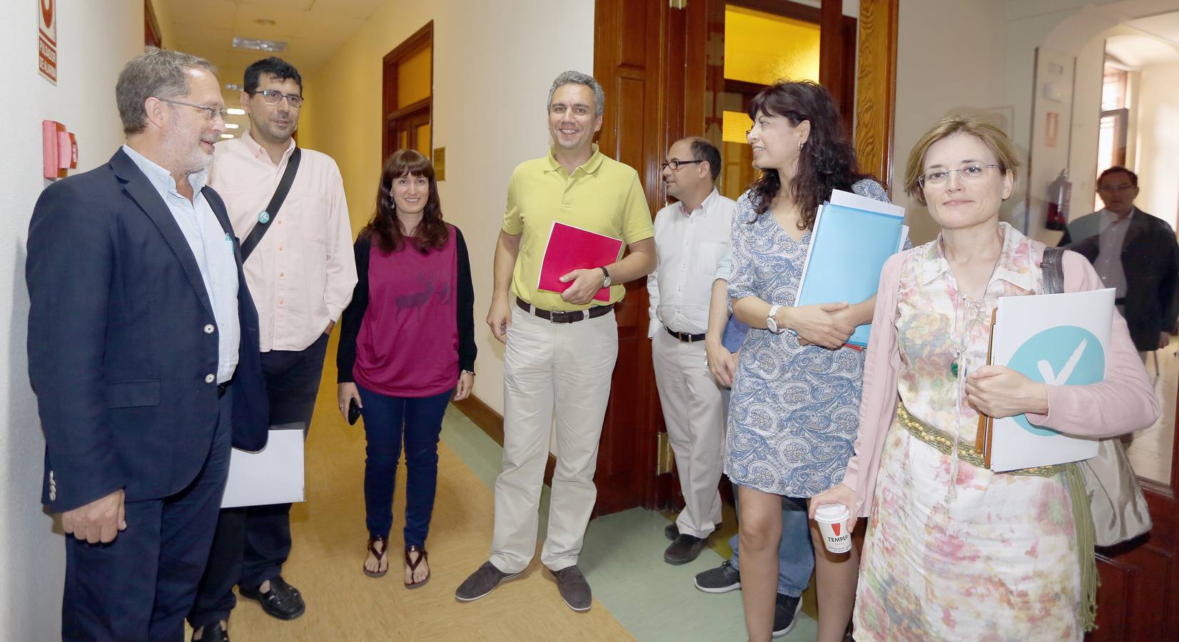 Reunión del PSOE y Valladolid Toma la Palabra