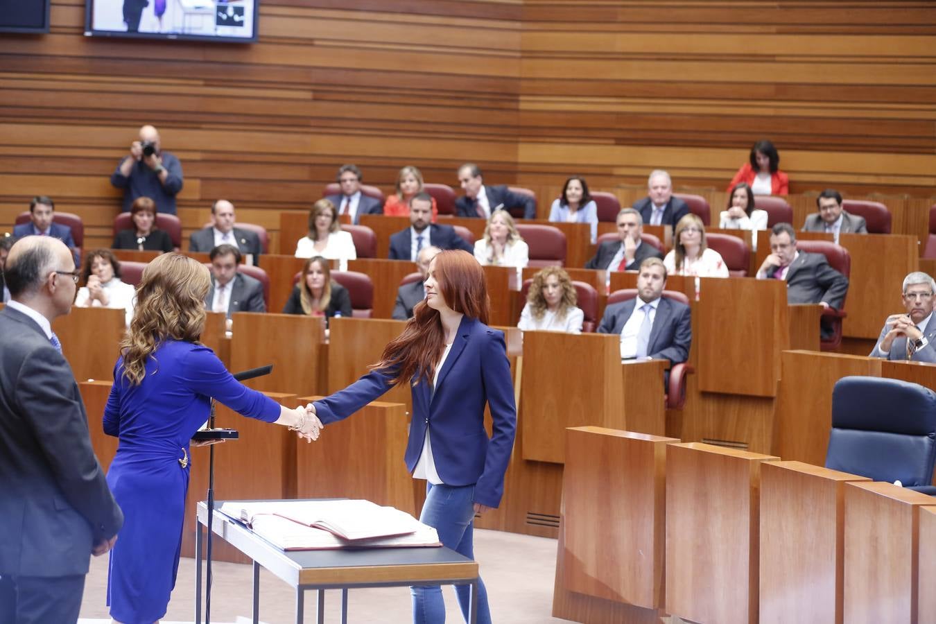 Lorena González, procuradora de Podemos.