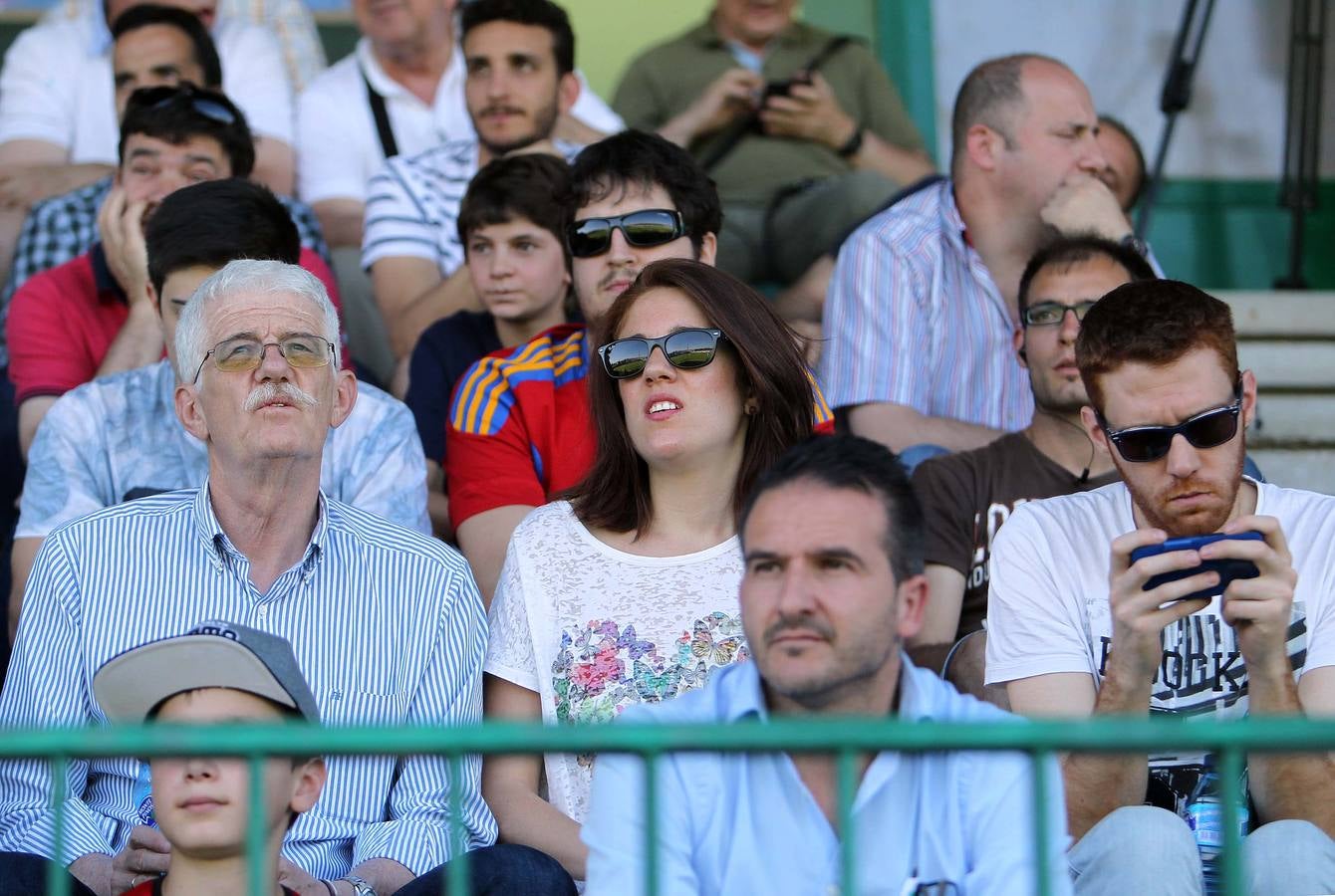 Ambiente en el partido entre la Gimnástica Segoviana y el Algeciras