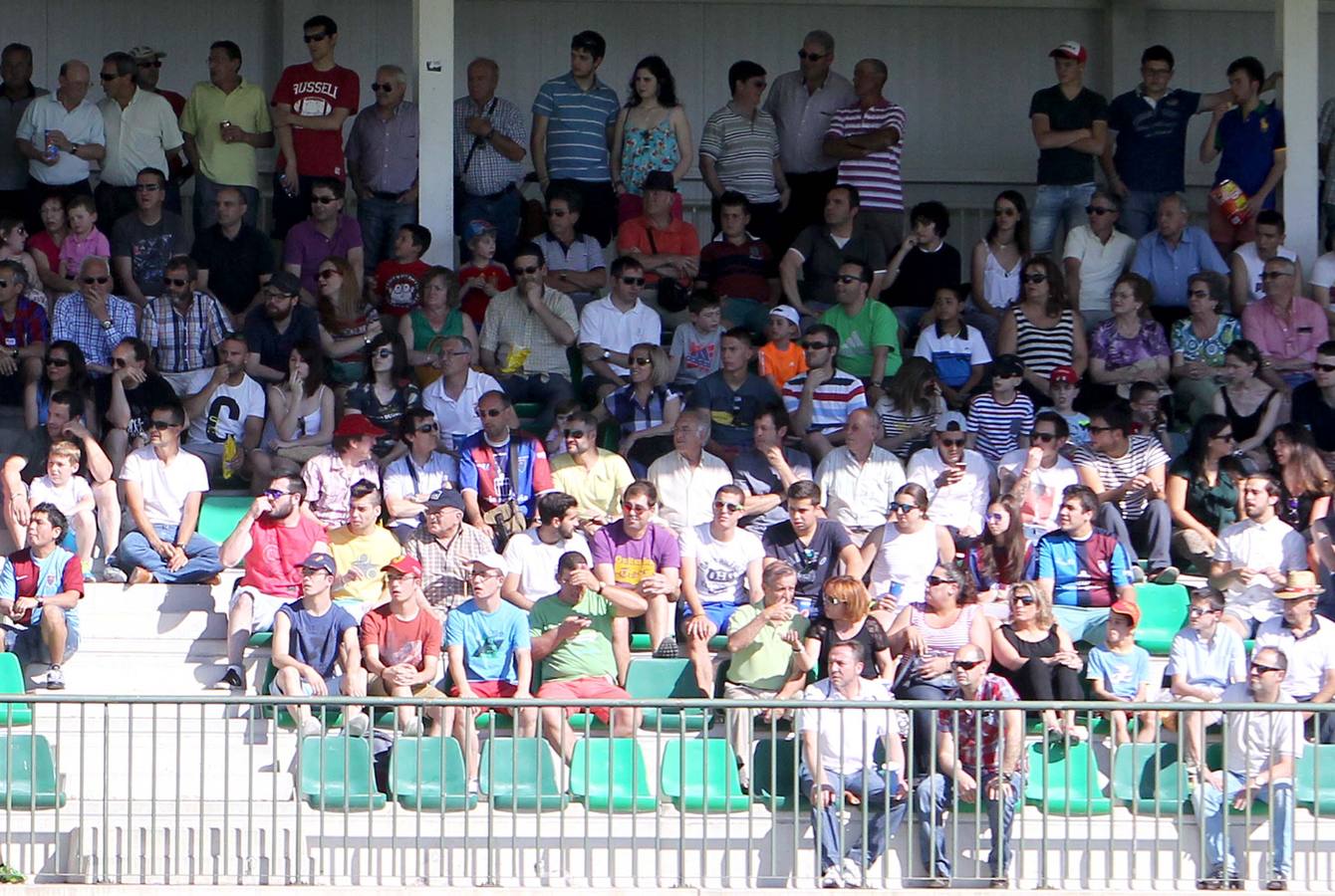 Ambiente en el partido entre la Gimnástica Segoviana y el Algeciras