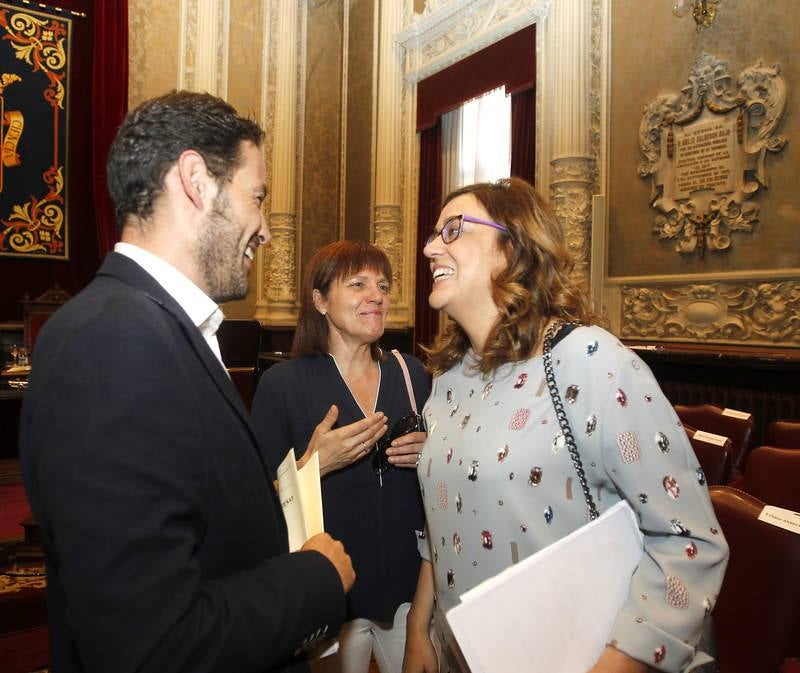 Toma de posesión de Ángeles Armisén como presidenta de la Diputación de Palencia (1/2)