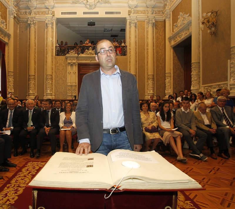 Toma de posesión de Ángeles Armisén como presidenta de la Diputación de Palencia (1/2)