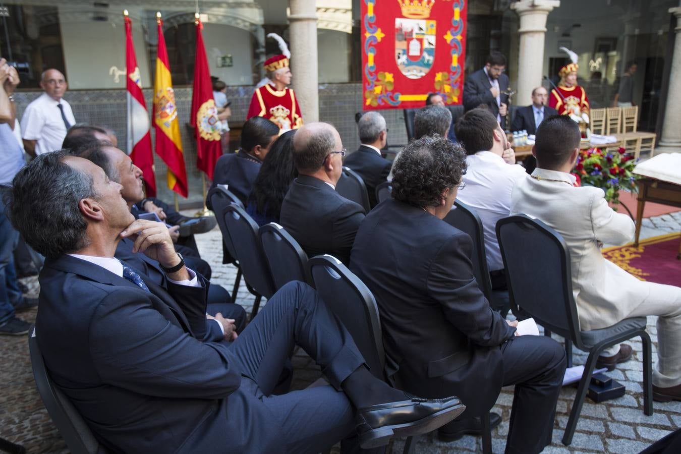 El candidato no oficial del PP de Ávila, Jesús Manuel Sánchez Cabrera, toma posesión como presidente de la Diputación de Ávila