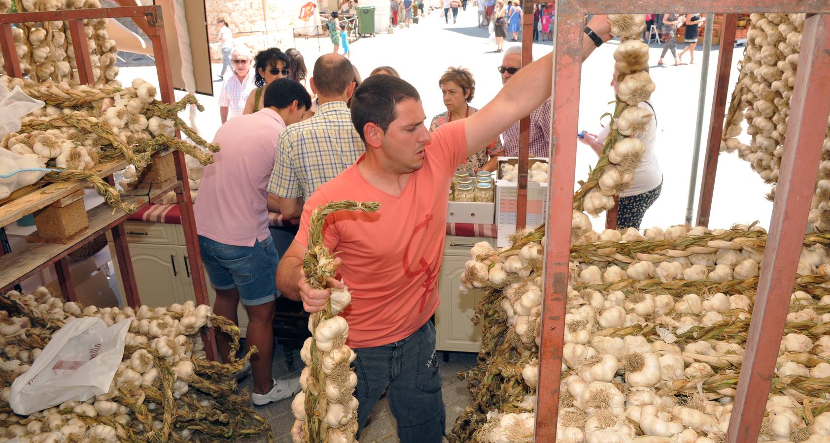 Feria del ajo y de la artesanía en Portillo