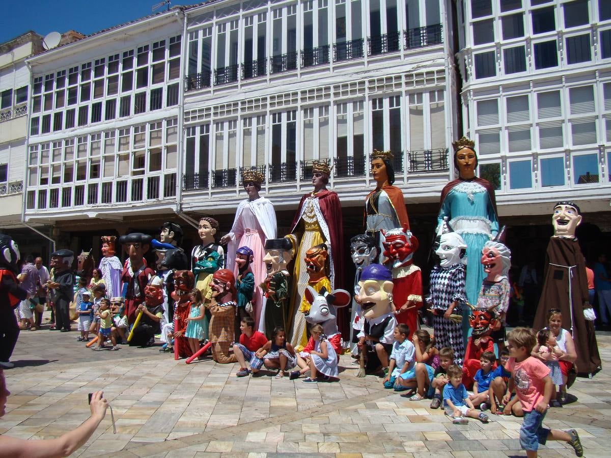 Octavo Encuentro de Gigantes y Cabezudos en Aguilar de Campoo