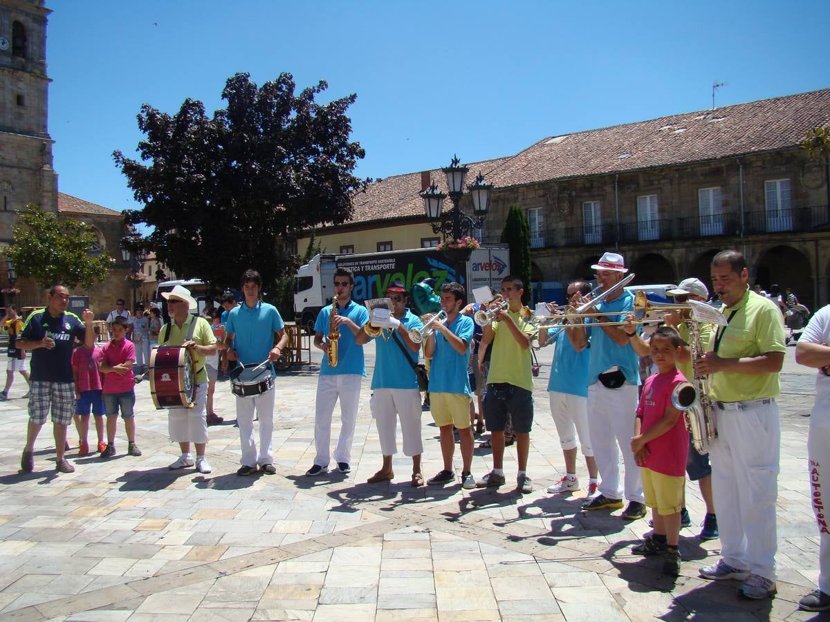 Octavo Encuentro de Gigantes y Cabezudos en Aguilar de Campoo